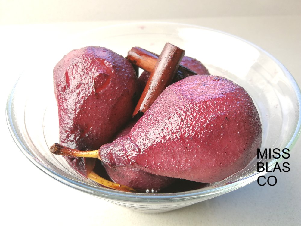 peras al vino