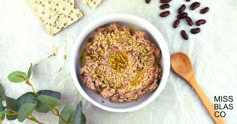 hummus of red beans