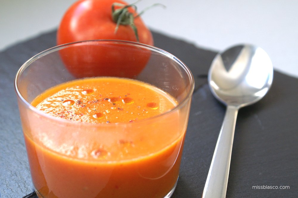 sopa de tomate