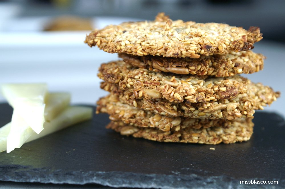 Galletas saladas de semillas